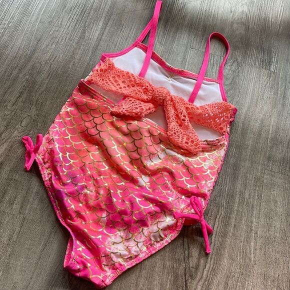 Babyfair One Piece Swimsuit . Size 5 . NEW - Picture 2 of 2